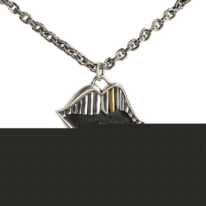 Ch**me He**ts necklaces